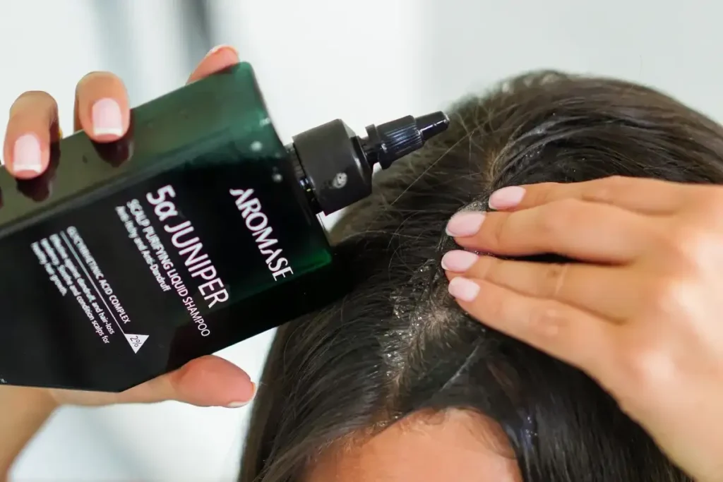 Peeling do skóry głowy AROMASE - klucz do zdrowych włosów