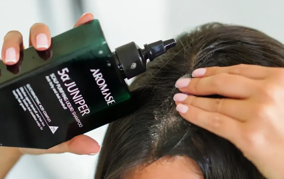 Peeling do skóry głowy AROMASE - klucz do zdrowych włosów